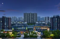 GreenTree Inn Express Hotel (Jiashan High-speed Railway Station)