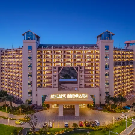 LANDWISE SEAVIEW HOTEL(International Convention and Exhibition Center Store)
