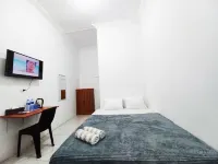 Uncle Dhana Kostel Hotels in Sukabumi