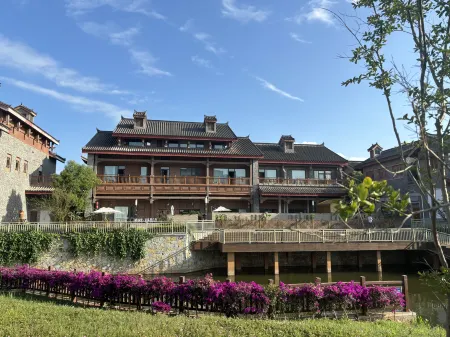 滇畔覓影飯店（融創滇池後海店）