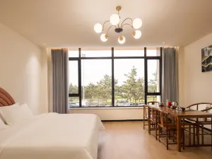 Floral Hotel · Ru Hai Hotel (Weihai International Beach Torch Eighth Street Branch)