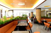 Coulomb Welcome Hotel Hotels in Hure Banner