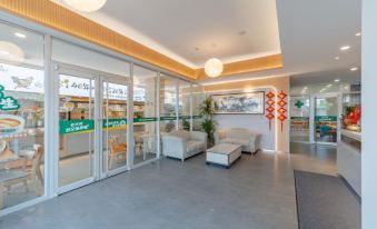 Ripple Yun Hotel (Huangshan Yi County Hongcun Scenic Area)