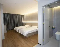 Lanting Platinum Hotel (Hospital of Traditional Chinese Medicine ROGT Tennis Tournament Center Hotels in 