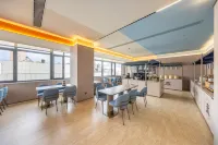 HanTing Hotel (Lanzhou Zhongshan Bridge Zhangye Road Pedestrian Street)