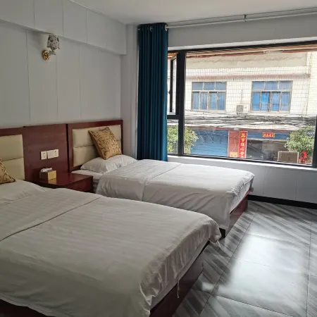 Gaotan Ruiyuan Hotel