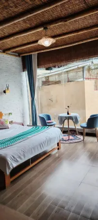 Scarecrow Garden Inn Отели рядом с достопримечательностью «Pu Gao Lao Zhai»