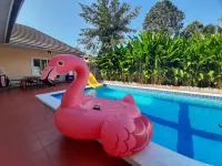 The Pool House Pattaya No.5 - 3 bedroom Hôtels à : Nong Pla Lai