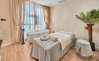 Beihai 8861 Flower Villa Design Hotel (Jintan Branch)