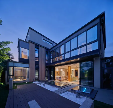 Floral Hotel Shanghai Huixinjusu Отели рядом с достопримечательностью «Taohua Island»