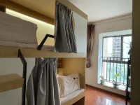 Yunni Pure Girls Youth Hostel (Kunming Railway Station Branch)