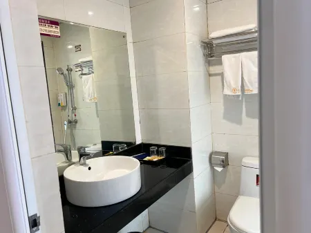 MingrenHotel(bobaixiaweiyi) Отели в г. Bobai