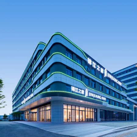 Jinjiang Inn (Xi'an Jinghe New Town Fucha Town Hotel)