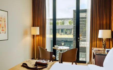 Hôtel Madame Rêve Отели рядом с достопримечательностью «Сад Отель де Сан»