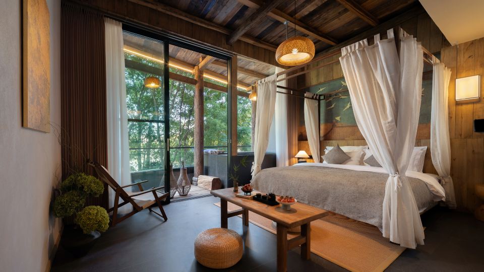 Zixing Zhizhu · Cangre Homestay (Dongjianghu Scenic Area Store)
