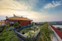 TTC Imperial Hotel Hotels near Xe ghép Phi Hùng Huế Đà Nẵng
