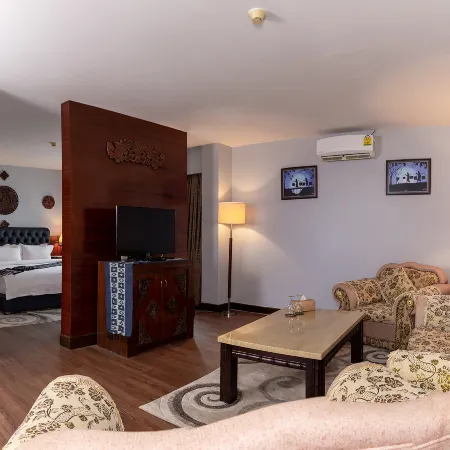RIVERIA HOTEL