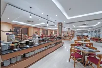 Grand Tjokro Yogyakarta - Morgenmad