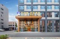 New Beacon Shangju Hotel Hotell i Caidian District