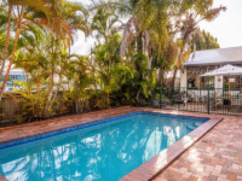 YHA Coolangatta Gold Coast Hotels in Bilinga