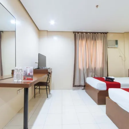 RedDoorz near Olongapo Bus Terminal