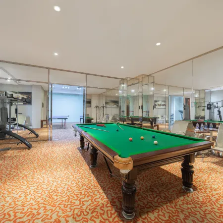 Grand Eton Hotel