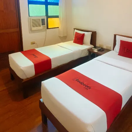RedDoorz Plus @ Balai Sofia Bed & Breakfast Batangas