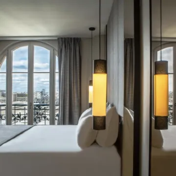Hotel Flanelles Paris Hotels near Montmartre