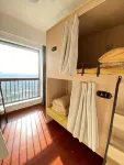 Four Two Home Youth Hostel (Shenzhen North Station Branch)
