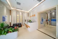 HaiGe Apartment (Zhanjiang Wanda Rongsheng Plaza)