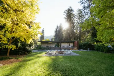 AutoCamp Russian River فنادق في Guerneville