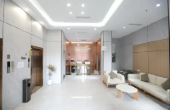 โรงแรมจวี้อัน สาขาสถานีรถไฟฟ้าเฉินเจียฉือ สะพานสายรุ้ง กว่างโจว