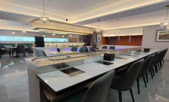 H Platinum Hotel