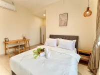 Ipoh Town Falim Condo | Free Parking | Free Netflix Hotels in Menglembu