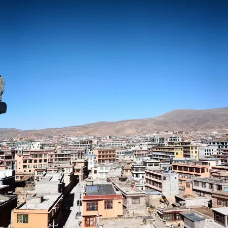 Litang Horse Racing Hotel