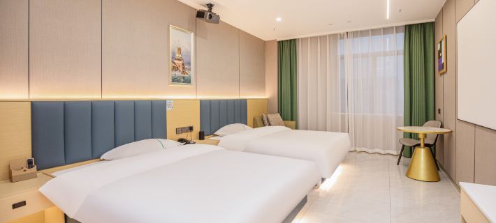 Baolai Business Hotel Hotels in Shou County