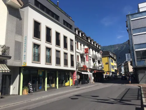 Happy Central Apartment - Homestays