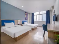 7Days Inn Chain Hotel (Liaocheng Railway Station Dongchang Lake) Hotels in Liaocheng