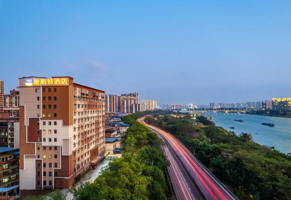 hotel overview picture