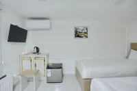 REGISTAN GOLD 比比·哈內姆清真寺附近的飯店