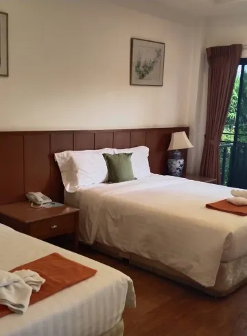 ห้องเตียงคู่ วิวสวน