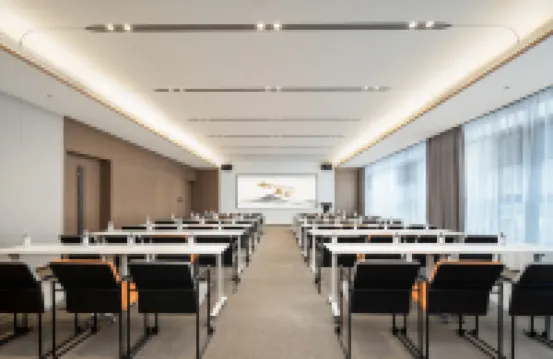 Zhengzhou Provincial Museum Dongfeng Road Atour hotel