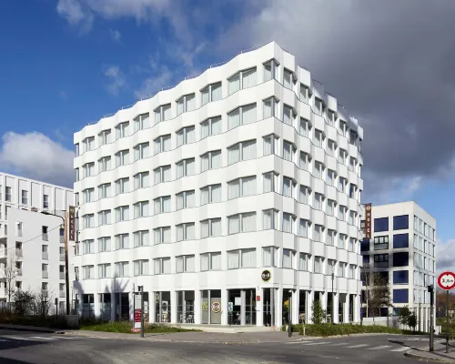B&B Hotel Massy Gare TGV Hotels in Massy