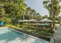 Stay Wellbeing & Lifestyle Resort Hotel di Pantai Rawai
