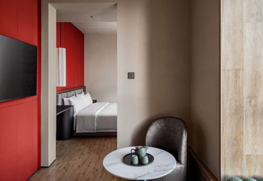 노아 호텔 베이징 롱푸의 데크 바 또는 라운지 공간