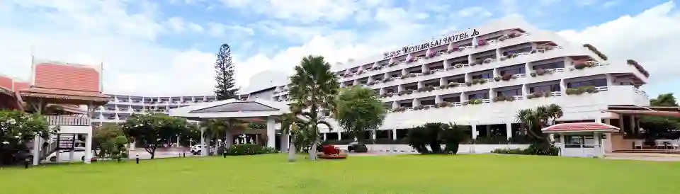 โรงแรมเมธาวลัย ชะอำ