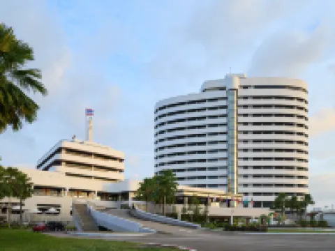 ルア ラサダー ホテル トランのホテル