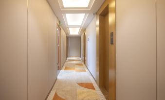 Yunshangju Hotel