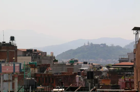 HOTEL 11 THAMEL Рядом с отелем Photos