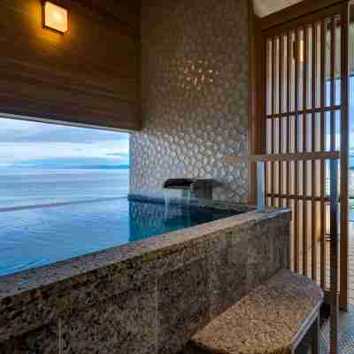 淡路夢泉景 Rooms